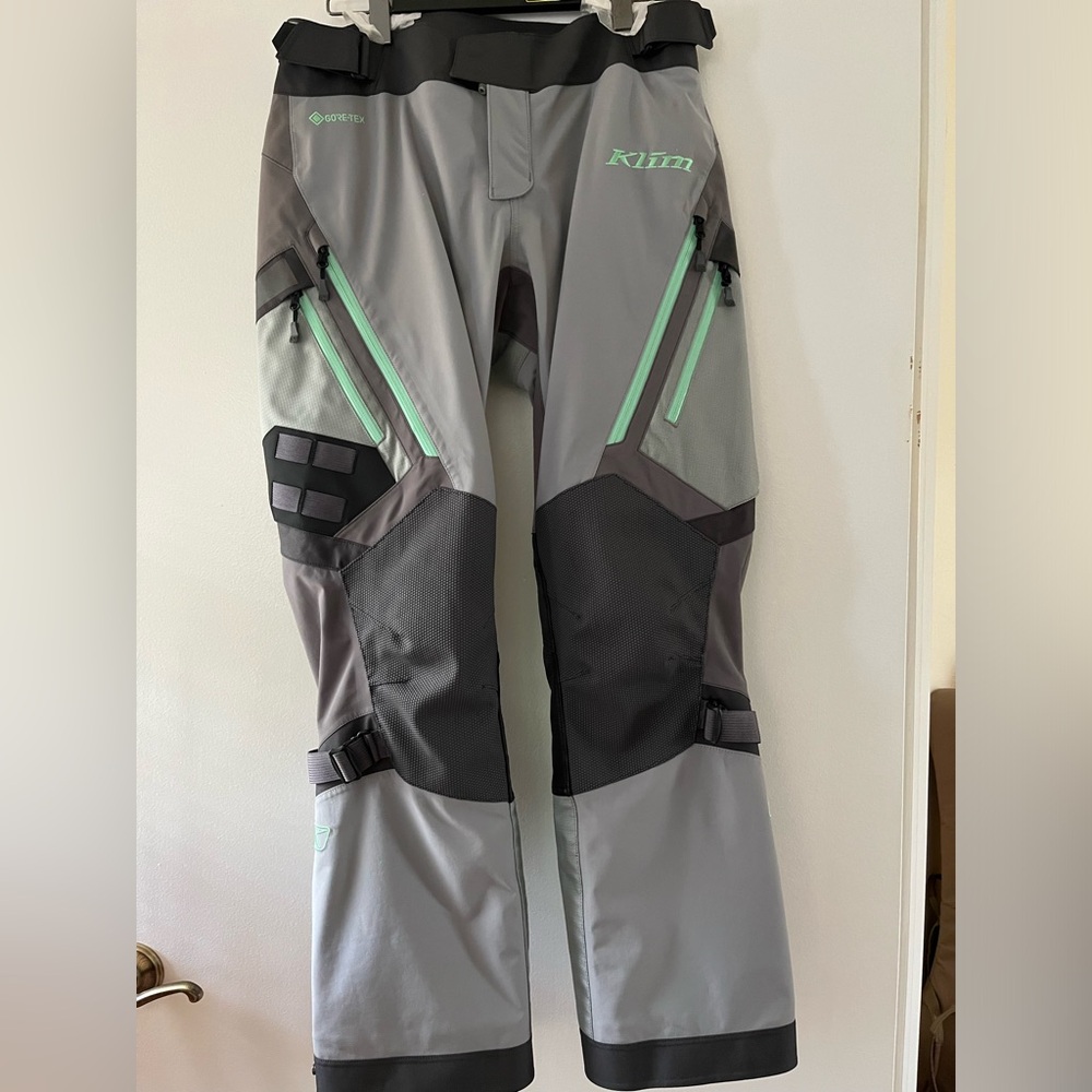 KLIM Women’s Artemis Motorcycle Adventure Pant NWOT - Monument Gray-Wintermint